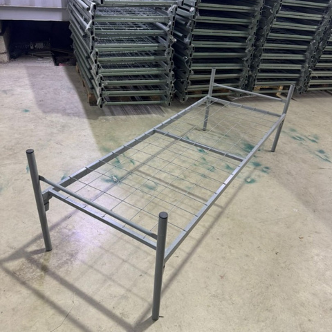 Кровать металлическая одноярусная, цвет серый