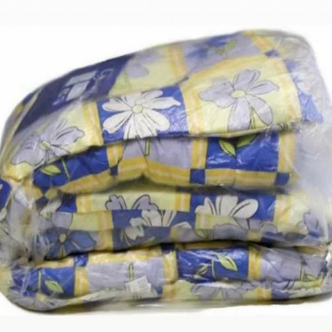 Одеяло всесезонное 1.5 спальное, средней плотности